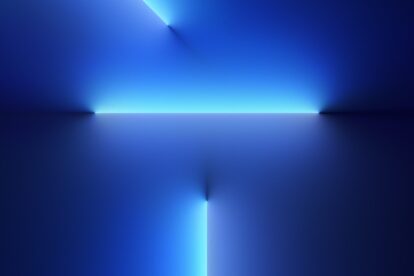 iPhone 13 Pro light mode wallpapers